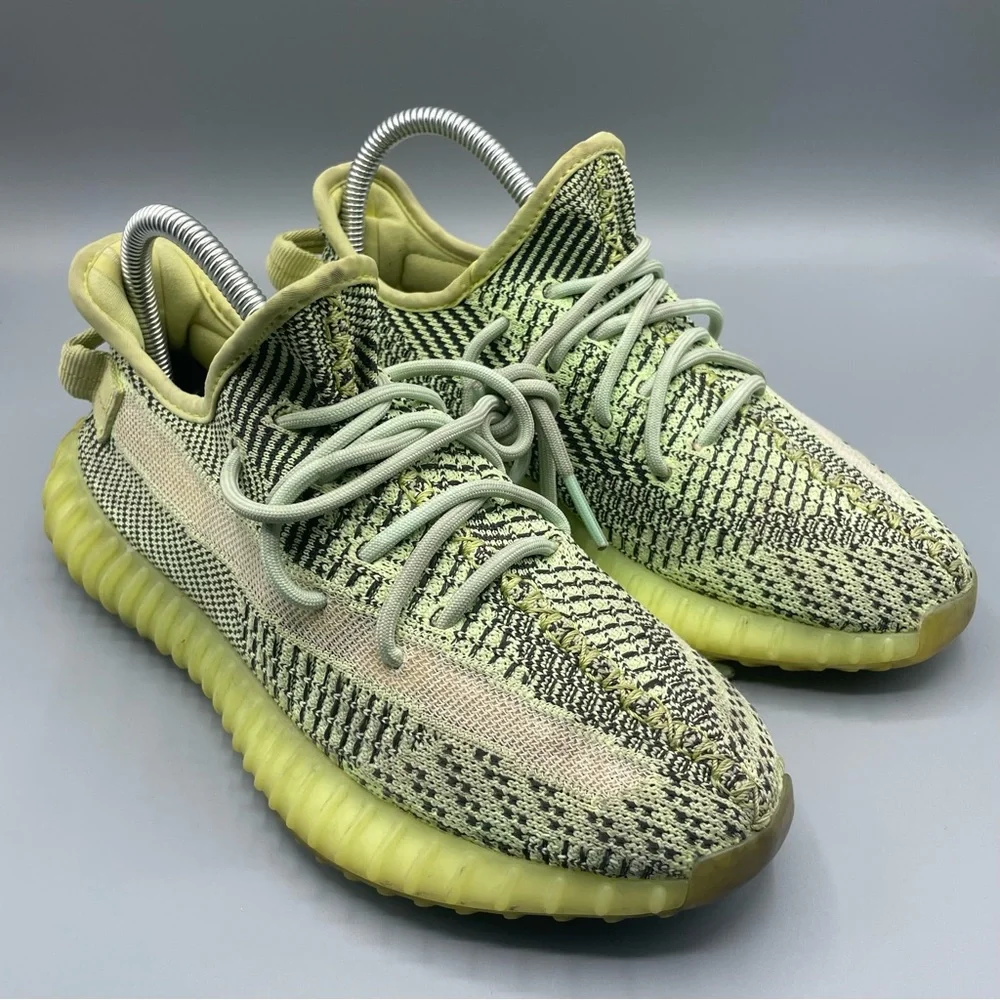 adidas Yeezy‎ Boost 350 V2 Yeezreel